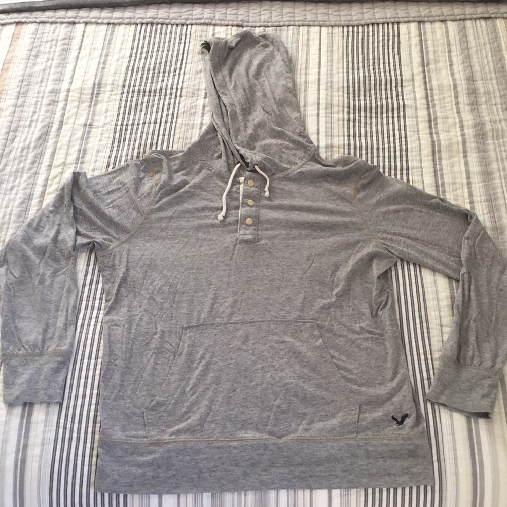 Men’s long sleeve tee hoodie
